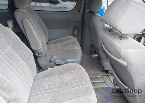 2002 Toyota Sienna Le из США, поврежденный, VIN 4T3ZF13C42U488398